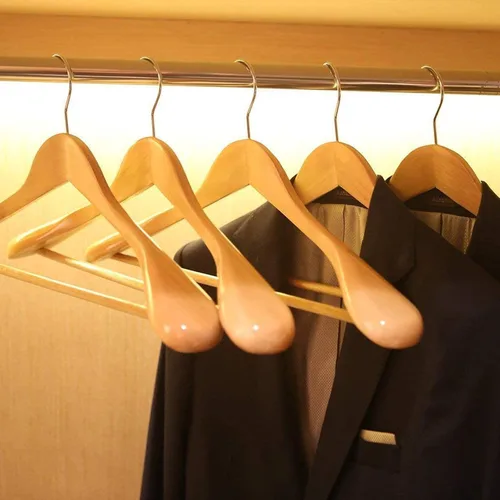 Miniatura 2 de JS HANGER Perchas de madera para trajes, paquete de 6 perchas de madera extra anchas con barra antideslizante para pantalones, acabado natural extra