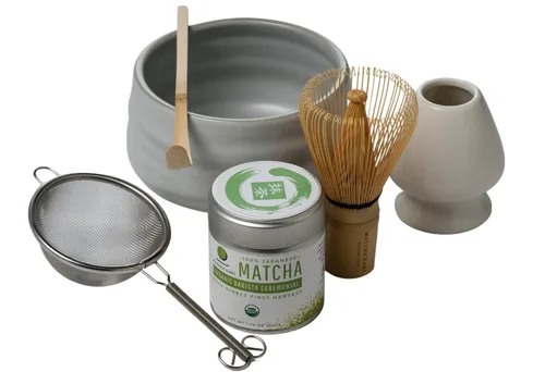 Matcha Kari Dr. Weil - Juego completo de té, color blanco, matcha orgánico ceremonial japonés con batidor y soporte, cuenco de cerámica, tamiz y