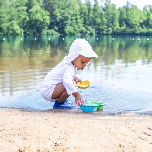 Miniatura 3 de green sprouts Sombrero de natación con solapa para bebé