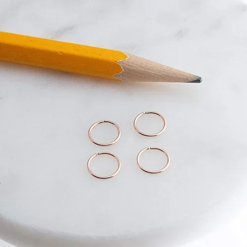 Miniatura 32 de Juego de 2 pares de anillos de nariz para cartílago pequeños para mujer, tragus, tabique, hélix, múltiples piercings finos