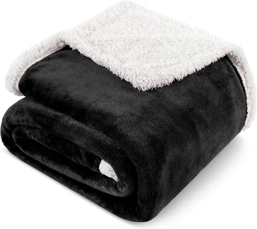 Miniatura 3 de PAVILIA Manta Throw de Forro Polar Sherpa para Sofá, Negro, Manta de Sofá de Felpa Suave y Esponjosa, Manta de Invierno Reversible y Acogedora