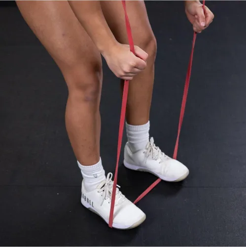 Miniatura 6 de Titan Fitness Bandas de látex ligeras de 41 pulgadas, bandas de dominadas, juego de bandas de resistencia para entrenamientos, fitness