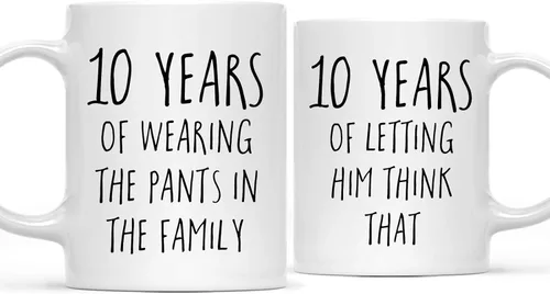 Miniatura 65 de Andaz Press Divertida taza de café de 11 onzas para parejas, regalo de broma para el primer aniversario de boda, 1 año de usar los pantalones