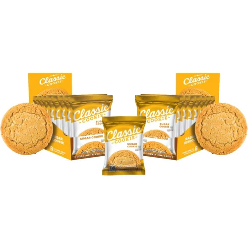 Miniatura 41 de Galletas Classic Cookie suaves horneadas con relleno de crema y galleta, hechas con chips de crema blanca Hershey's® Premier, 2 cajas, 16 galletas