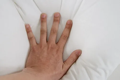 Miniatura 8 de Cheer Collection Almohadas de cama de tamaño estándar, almohadas alternativas de plumón, almohadas suaves y posicionadores, juego de 2 almohadas