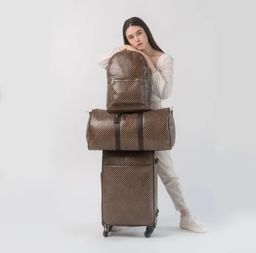 Miniatura 9 de Packs Travel - Juego de viaje platino Neceser grande de viaje y maquillaje para hombres y mujeres Cuero vegano de lujo, forro