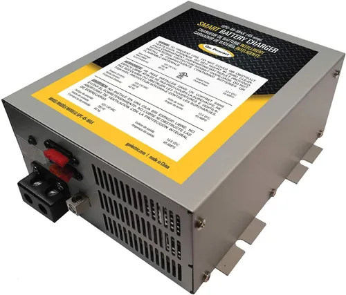 Go Power GPC-45-MAX Convertidor/cargador de batería de 3 etapas de 45 amperios, diseño compacto, certificación UL, incluye enchufe macho de 15