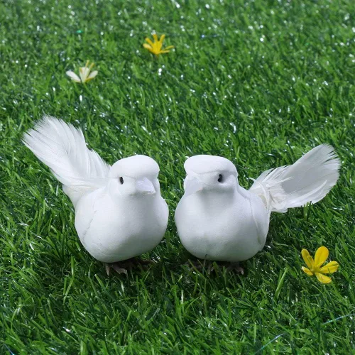 Miniatura 3 de HomeSoGood 2 palomas blancas de simulación, manualidades de pájaros artificiales, paloma de espuma para decoración del hogar, accesorios