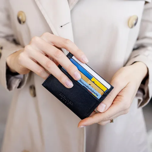 Miniatura 8 de BERLINER BAGS Funda de piel prémium para tarjetas, tarjetero con bloqueo RFID para hombres y mujeres, Negro -, Minimalista