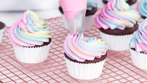 Miniatura 5 de Bakerpan Glaseado de crema de mantequilla para decoración de pasteles, mezcla de glaseado de crema de mantequilla para cupcakes y pasteles, mezcla