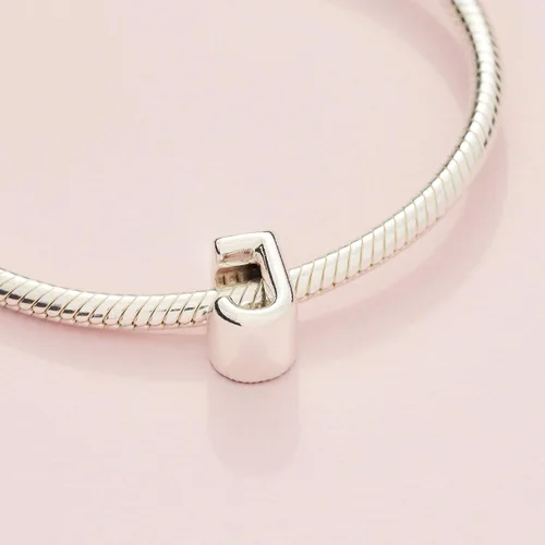 Miniatura 154 de Colgante de plata de ley 925 con letra PANDORA