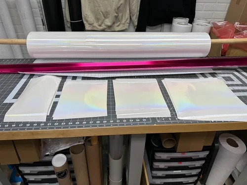 Miniatura 6 de Clear Holographic Oil Slick Cold Laminating Sheets Self Adhesive (12 x 12)