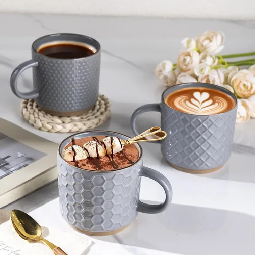 Miniatura 4 de GBhome Juego de 4 tazas de café apilables de 8 onzas, tazas de café de cerámica con patrones de textura para hombre, mujer, papá, mamá, tazas de Gris
