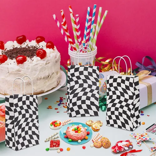 Miniatura 7 de 30 bolsas de papel a cuadros con asa, bolsas de regalo de carreras a cuadros, tamaño 9 pies de alto x 5.5 pies de largo x 3.3 pies de profundidad