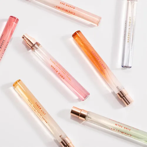Miniatura 4 de Good Chemistry Eau de Parfume en espray de viaje Cheerful Charmer
