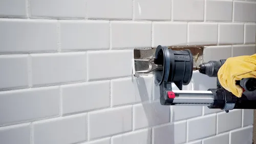 Miniatura 2 de Bosch HS1425P 1-1/2 In. x 10 In. Ancho cincel SDS-plus Bulldog Hammer Acero
