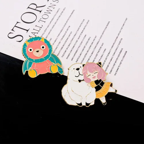 Miniatura 2 de Anime Anya Forger Pines - Broche de esmalte de cosplay de Loid S Family - Etiqueta para mochila, disfraz, regalo para mujeres, hombres y fans