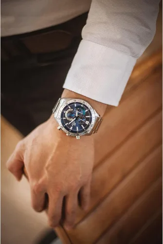 Miniatura 5 de Casio Edifice Reloj de cuarzo para hombre con correa de acero inoxidable, plateado, 23 (modelo EFV-620D-2AVUEF)