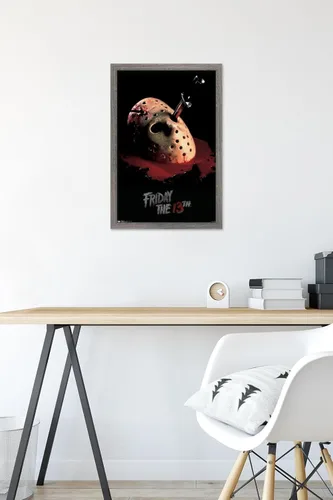 Miniatura 6 de Trends International Friday The 13th - Póster de pared de máscara sangrante, 14.725 x 22.375 pulgadas, versión enmarcada de madera de granero