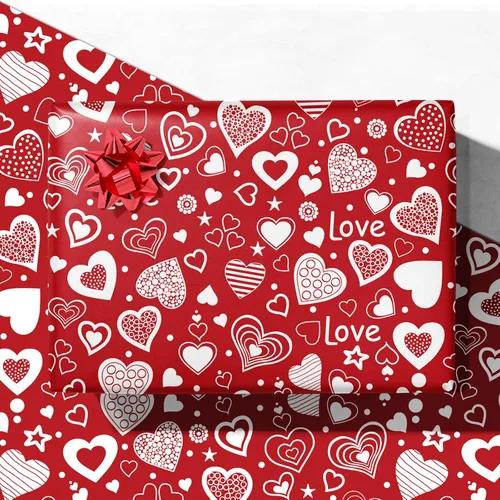 GIOLNIAY Papel de regalo rojo para el día de San Valentín, papel de regalo de corazón rojo y blanco con texto de amor, 4 hojas jumbo, 28 x 40