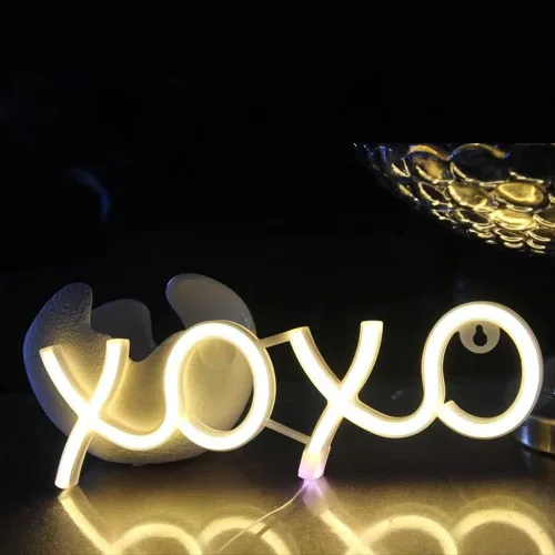 Miniatura 14 de XOXO - Letrero de luz LED de neón rosa para el día de San Valentín para pared de dormitorio, luces de neón para decoración de pared, letrero Xoxo