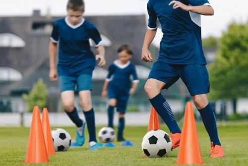 Miniatura 7 de PXZBLG 12/24/50 conos de fútbol, conos de fútbol de 17 cm, conos de tráfico de plástico, conos de entrenamiento para baloncesto, fútbol y patinaje
