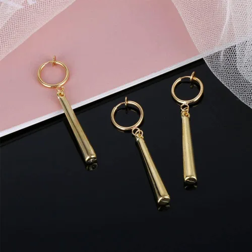 Miniatura 3 de 3 aretes dorados de clip de anime para cosplay, aretes Zoro para mujeres y hombres, aretes colgantes para cartílago