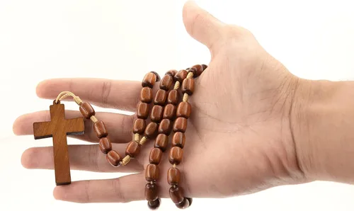 Miniatura 2 de Catholica Shop - Collar de Cuentas de Madera de Vestimenta Religiosa Católica con Colgante de Cruz de Madera, Collar de Rosario Católico I Collar