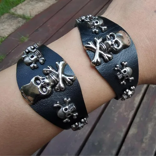 Miniatura 4 de Pulsera de calavera punk, brazalete de esqueleto de piel sintética para fiestas de Halloween, color negro