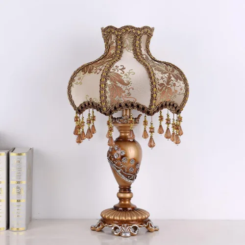 Miniatura 11 de Lámpara de Estilo Victoriano Rosa Lámpara de Mesa Pastoral Romántica Europea Lámpara de Pie Pastoral Forma de Vaso 1 Cabeza Flor de Tela con Bordes