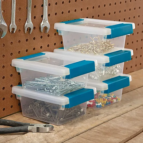 Miniatura 3 de STERILITE Mini caja de clip con base transparente y tapa con cierres azules para acuario