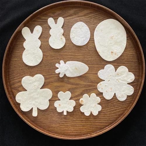 Miniatura 6 de Juego de 9 cortadores de galletas de San Patricio y Pascua, apto para lavavajillas, trébol, 4 hojas, conejo, huevo y zanahoria, cortador de galletas