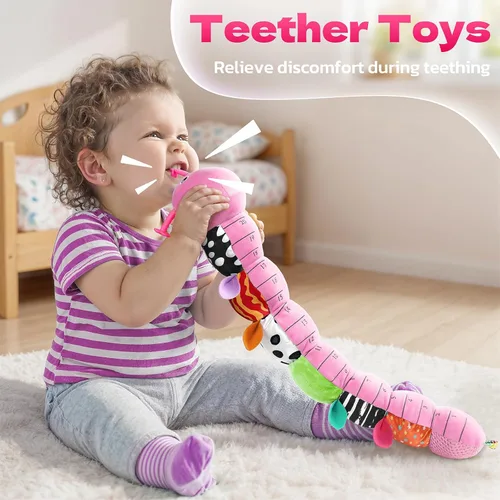 Miniatura 4 de HEMRLY Juguetes de regalo para bebés, juguete sensorial de 0 a 6 meses, oruga musical de peluche suave con dentición, sonajero para tiempo de Rosa