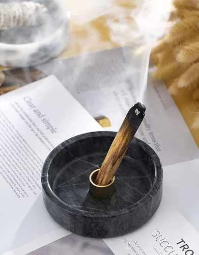 Miniatura 4 de Soporte Palo Santo, quemador de incienso de mármol natural para palitos de Palo Santo, hecho a mano, madera de palo de incienso (negro natural)