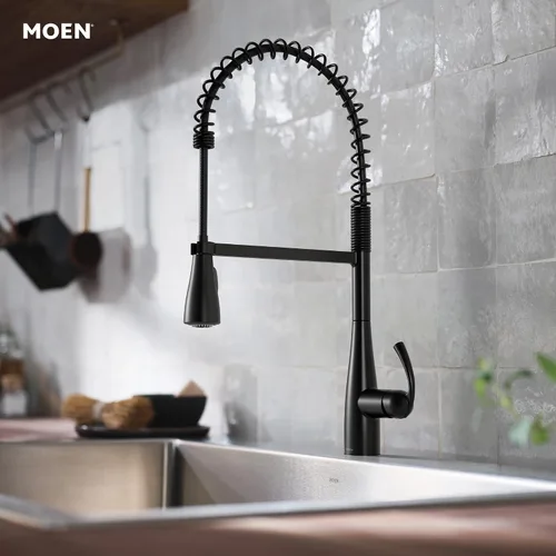 Miniatura 9 de Grifo de cocina Moen Essie cromado de una manija con arco alto y rociador extraíble con resorte de preenjuague con Power Clean, 87814