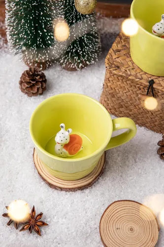 Miniatura 2 de Taza de Cerámica de Caracol DIHOclub Taza de Caracol Oculta con Animal 3D Dentro, Serie Jardín Figura Hecha a Mano (Verde Manzana)