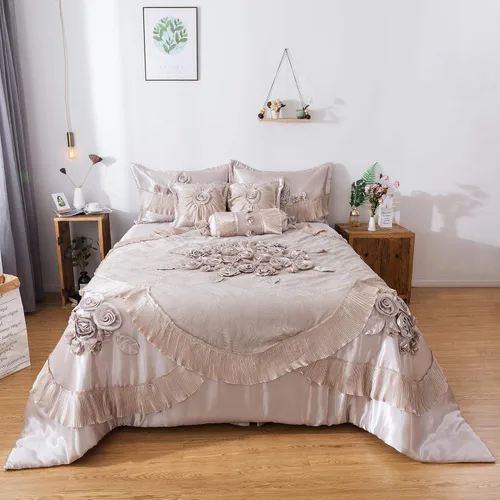 Miniatura 4 de Juego de Edredón Tache de Satén Sedoso y Lustroso Floral con Encaje y Volantes Estilo Dulce Victoriano Real Glamoroso en Champán Beige - Alternativa