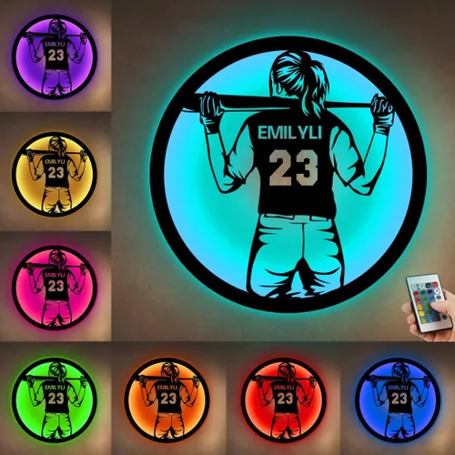 Miniatura 14 de Letrero de metal personalizado para jugador de sóftbol con luz LED, nombre y número personalizado, arte de pared de sóftbol, letrero de neón