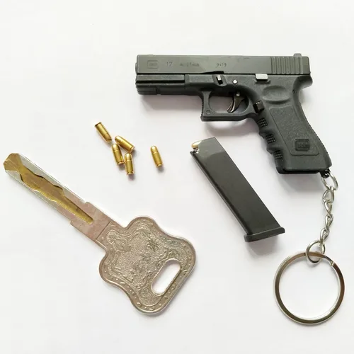Miniatura 3 de Mini llavero de pistola, llavero con forma de pistola, llavero táctico pequeño con forma de pistola, regalo con colgante en forma de armas, llaveros