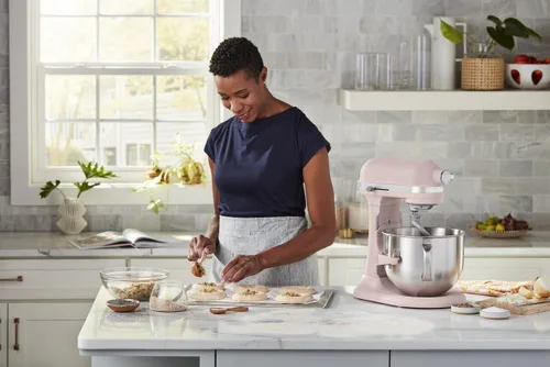 Miniatura 7 de KitchenAid® Batidora de pie elevadora de tazón de 7 cuartos