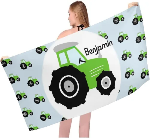 Toalla de playa personalizada con patrón de tractores verdes con alfombrilla de nombre de 30 x 60 pulgadas, manta grande de piscina para mujeres,