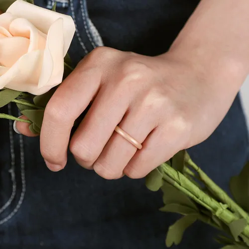 Miniatura 5 de Egnaro - Anillos de boda de goma de silicona para mujer, delgados, apilables, anillo de promesa para hacer ejercicio, para regalo o aniversario