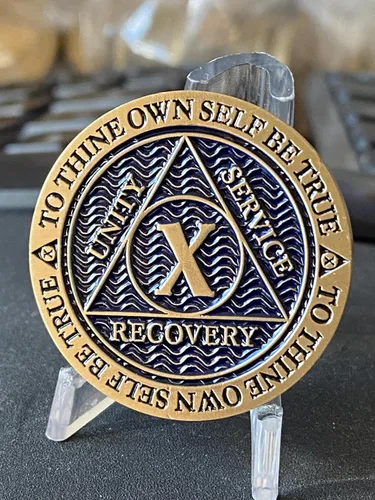 Miniatura 3 de 10 años AA Medallion Reflex Antique y Blue Color Bronze Chip