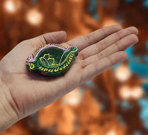 Miniatura 4 de Juego de 12 piezas de Diwali Regalo/Decoraciones Clay Diya. Lámpara de aceite de tierra natural hecha a mano/Bienvenido Diyas tradicional con mechas