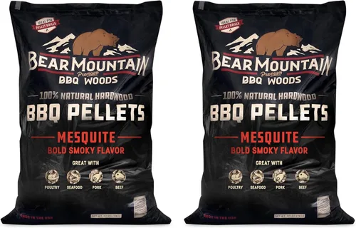 Bear Mountain - Paquete de 2 gránulos de madera para barbacoa de mezquite para ahumador y parrilla, bolsa de 20 libras, madera dura totalmente
