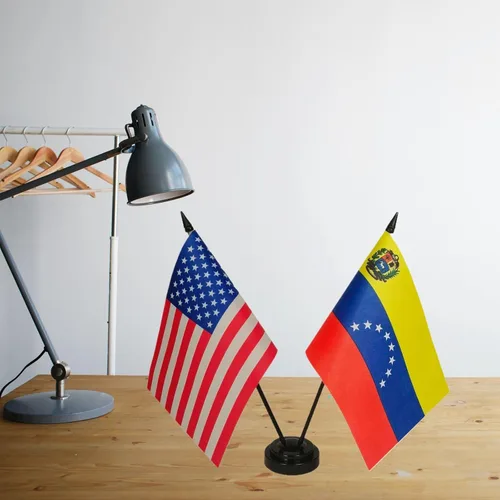 Miniatura 3 de Bandera de la amistad de Estados Unidos y Venezuela, juego de escritorio doble, bandera de escritorio en miniatura, bandera de escritorio de Estados
