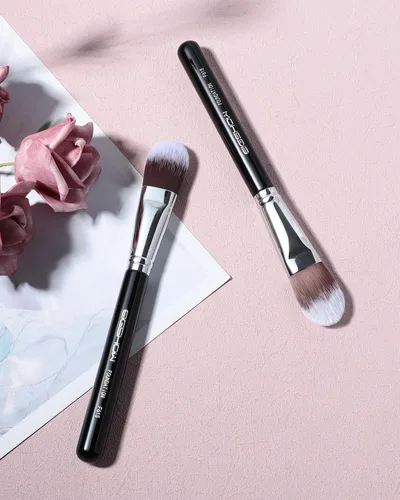 Miniatura 8 de EIGSHOW - Brocha de base plana, brocha de maquillaje para líquidos, crema, máscara, mezcla sin rayas, vegano y libre de crueldad (F615)
