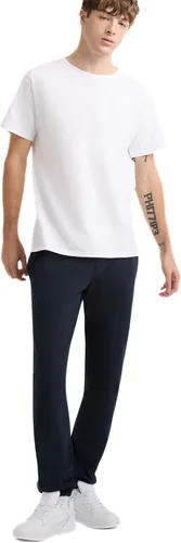 Miniatura 5 de Champion Men's Classic Short Sleeve T-Shirt, Standard Fit, Midweight 100% Cotton, Available in Regular and Big & Tall Blanco brillante