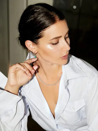 Miniatura 3 de Bestyle Aretes colgantes de plata de ley pequeños y delicados con piedra natal para mujeres y niñas con cristal rectangular de baguette y aro