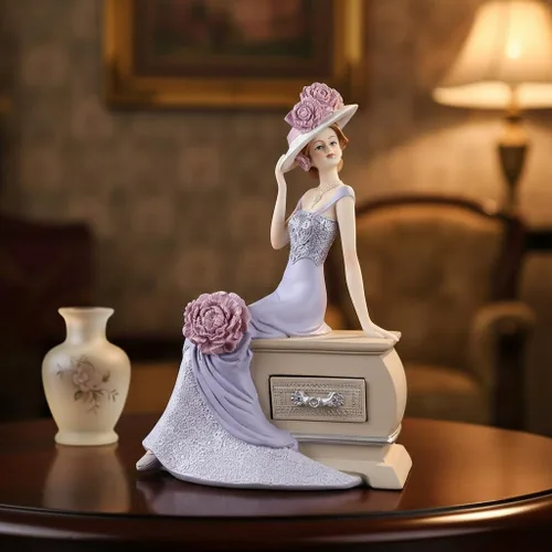 Miniatura 7 de Comfy Hour Figura de vestido de dama victoriana en lavanda, elegante estatua de mujer sentada en la base decorativa del pecho, acento de decoración